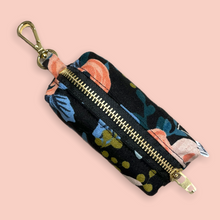  Estuche para bolsas desechables mascota Rosa Damasco