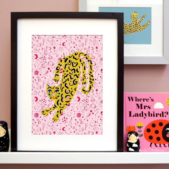 Print Space Leopard - 21x29,7 cms.